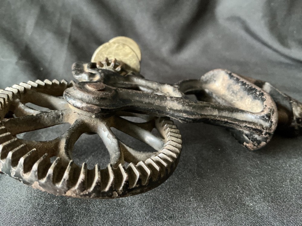 Antique Primitive Hand Crank Thread/Spool Winder