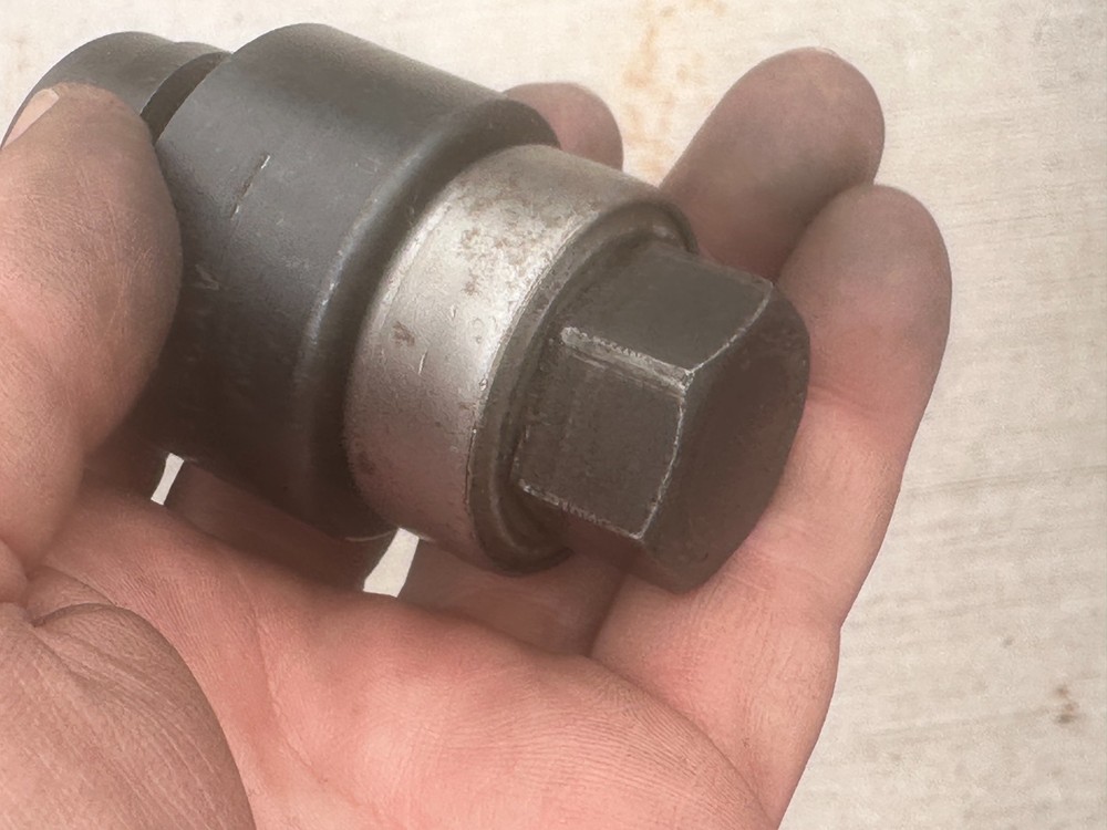 Greenlee 126AV 1" Conduit Knockout Punch Set