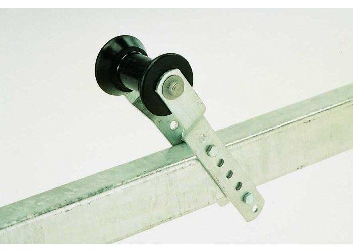 C.E. Smith 32003G Adjustable Tongue Keel Roller Bracket - 3in. Tounge