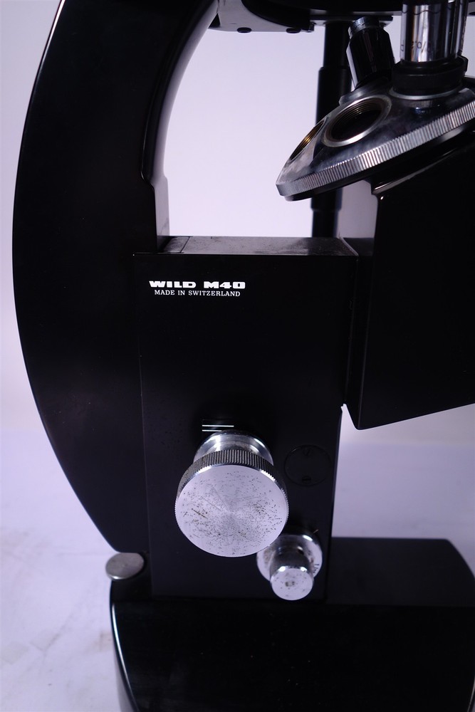 Wild M40 Inverted Phase Contrast Microscope