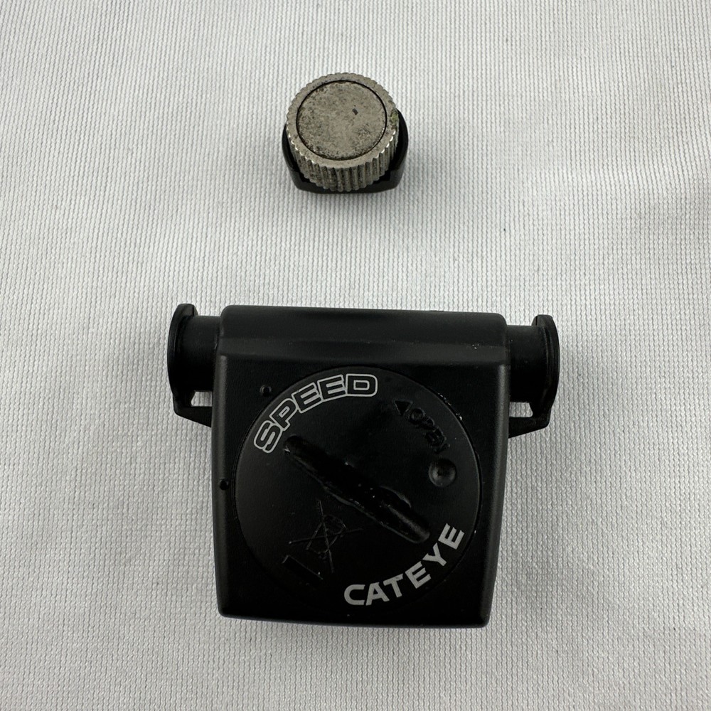 Cateye Strada CC-RD420DW *USED*
