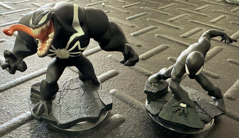 Lot of 7 Disney Marvel Infinity 2.0 (Read Description)