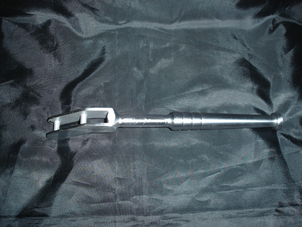 MAXX LEVERAGE TOOL 9 1/2" POLISHED STAINLESS STEEL - NEW