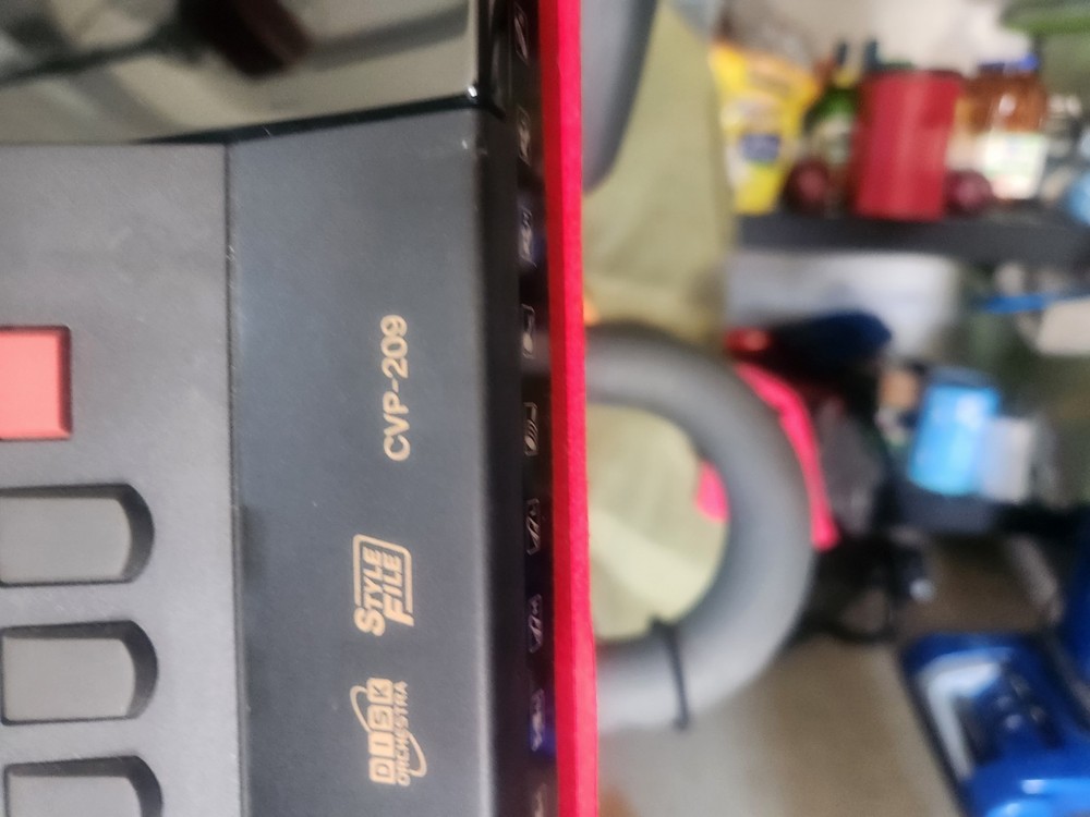 Yamaha clavinova CVP-209 control panel