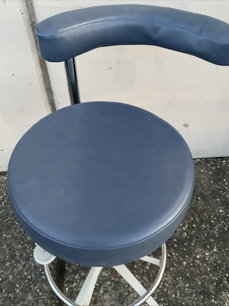 Brewer Design Dental Assistant Chairs Stools 2042L