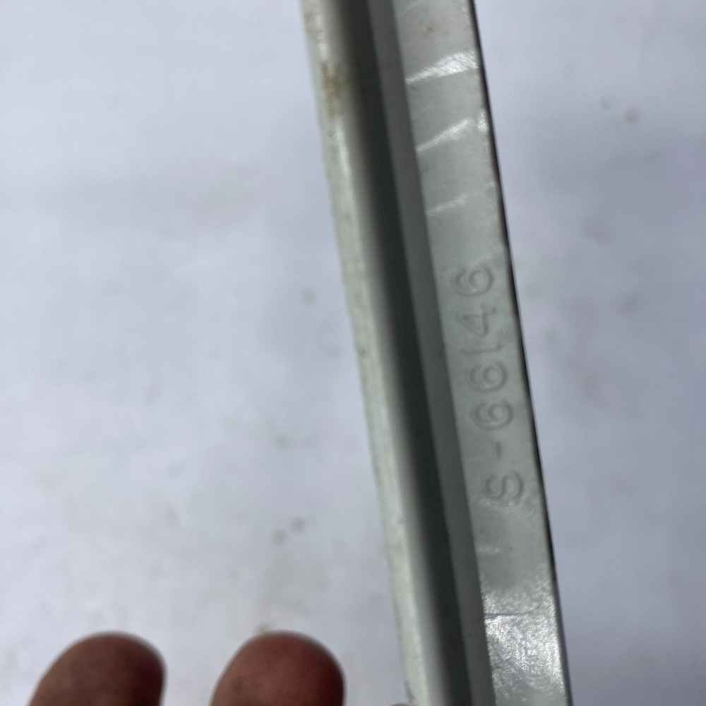 SIEMON S66146 NETWORK CABLE HANGER RSTR MEDIUM🔔