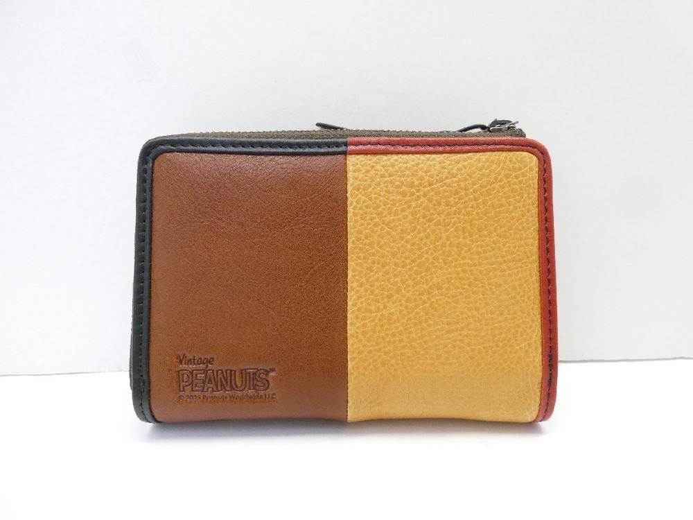 Peanuts Snoopy Brown Bifold Wallet Wa6675