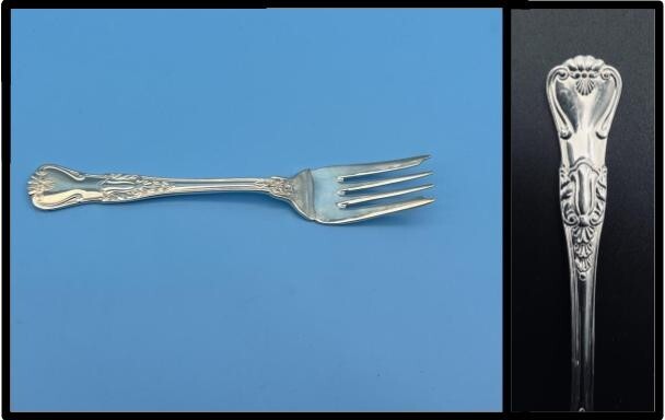 Vintage 7-1/2" Wallace Silverplate China Table Fork Shell Design Scrolls