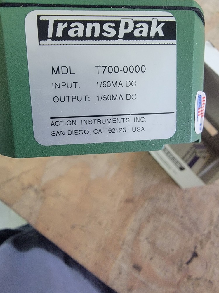 Transpak Transmitters For Field Installations model T700-0000