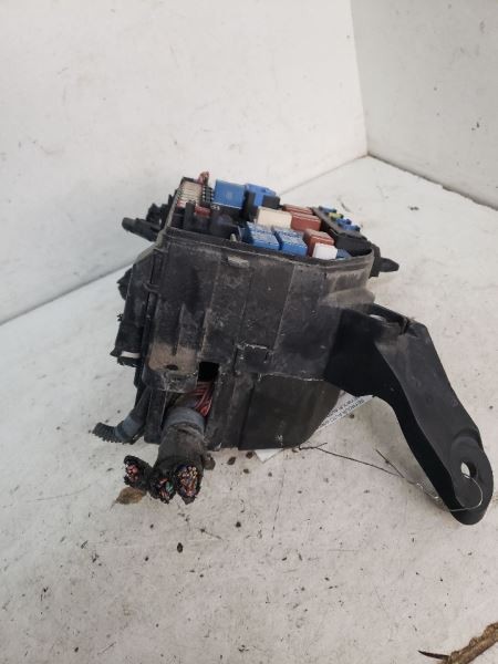 Used Fuse Box Engine fits: 2010 Suzuki Kizashi engine compartment Grade A