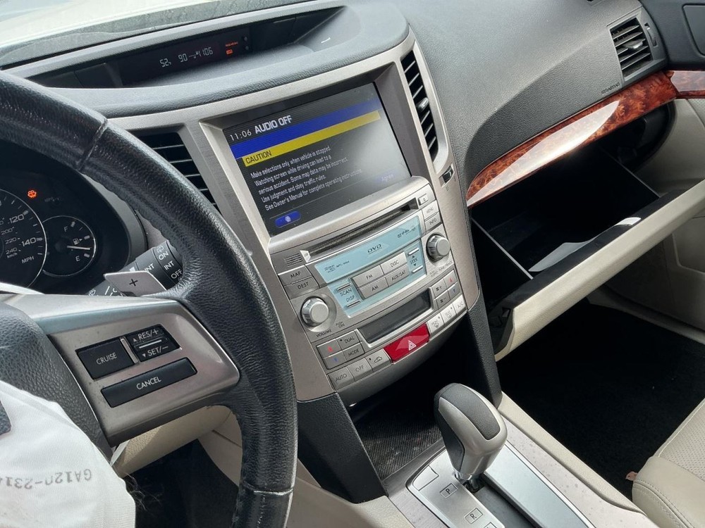 LEGACY 2012 Glove Box 4915992