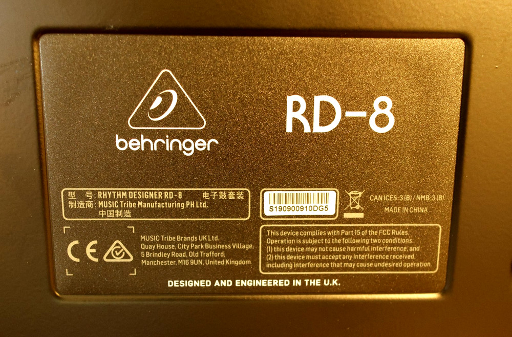 Behringer Rhythm Designer RD-8 Analog Drum Machine 808 Clone Excellent