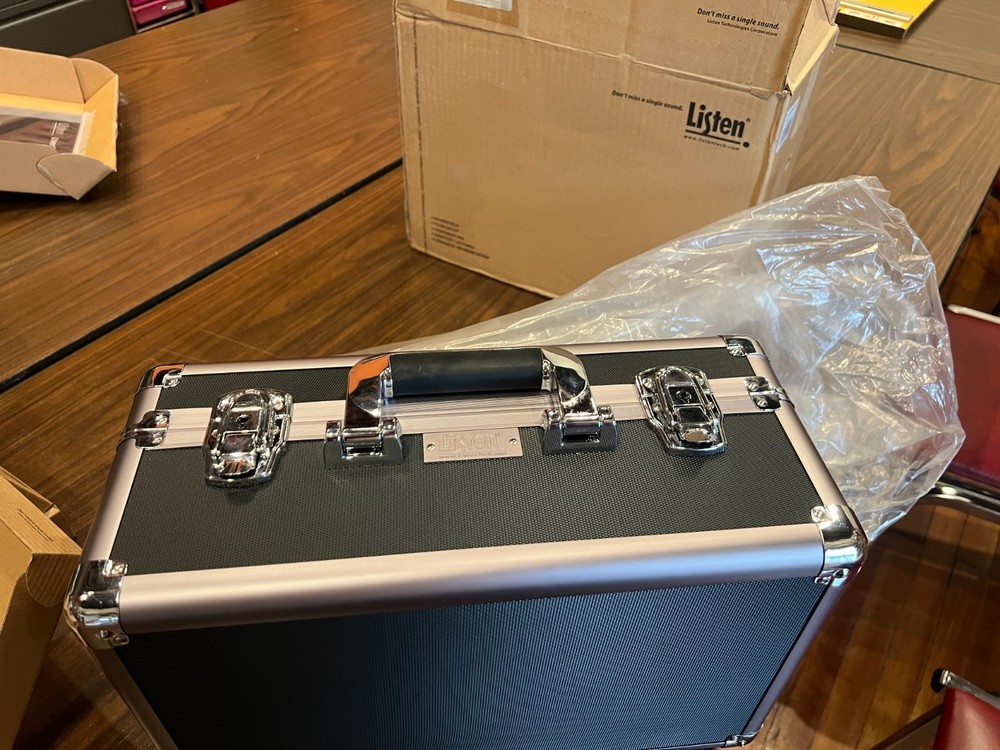 Listen technologies assistive listening rf system