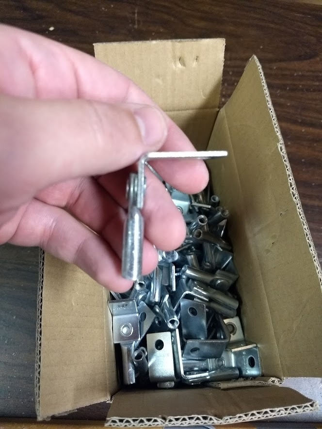 Angle Clip w/ 1/4-20 eyelet