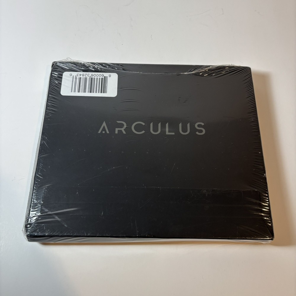 Arculus Cold Storage Wallet Sealed New, Black/Silver Crypto Bitcoin NFT Banking