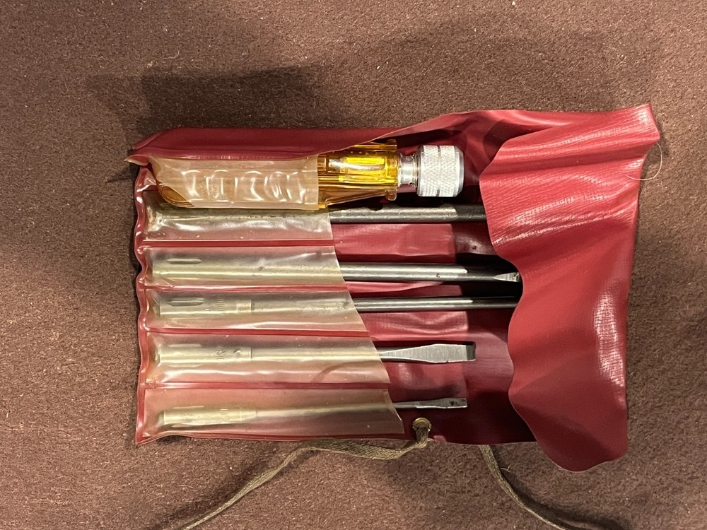 Vtg Oxwall Utility Screw Driver Set-Has Handle & 5 Tempered & Magnetized Blades