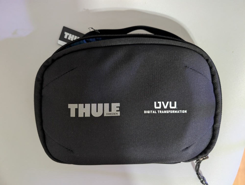 Thule Subterra PowerShuttle Electronics Carrying Case Nylon Color Black Travel