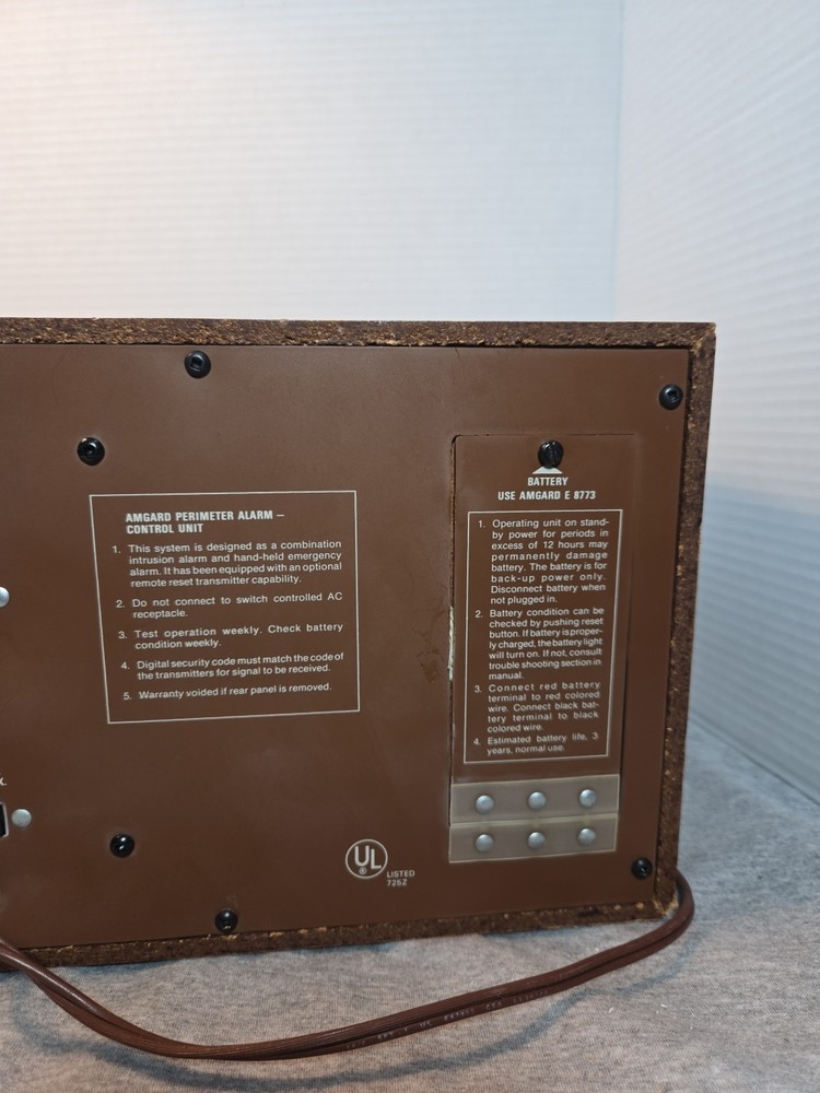 Vintage Amgard Perimeter Alarm Control Unit E 8496 Amway Security System