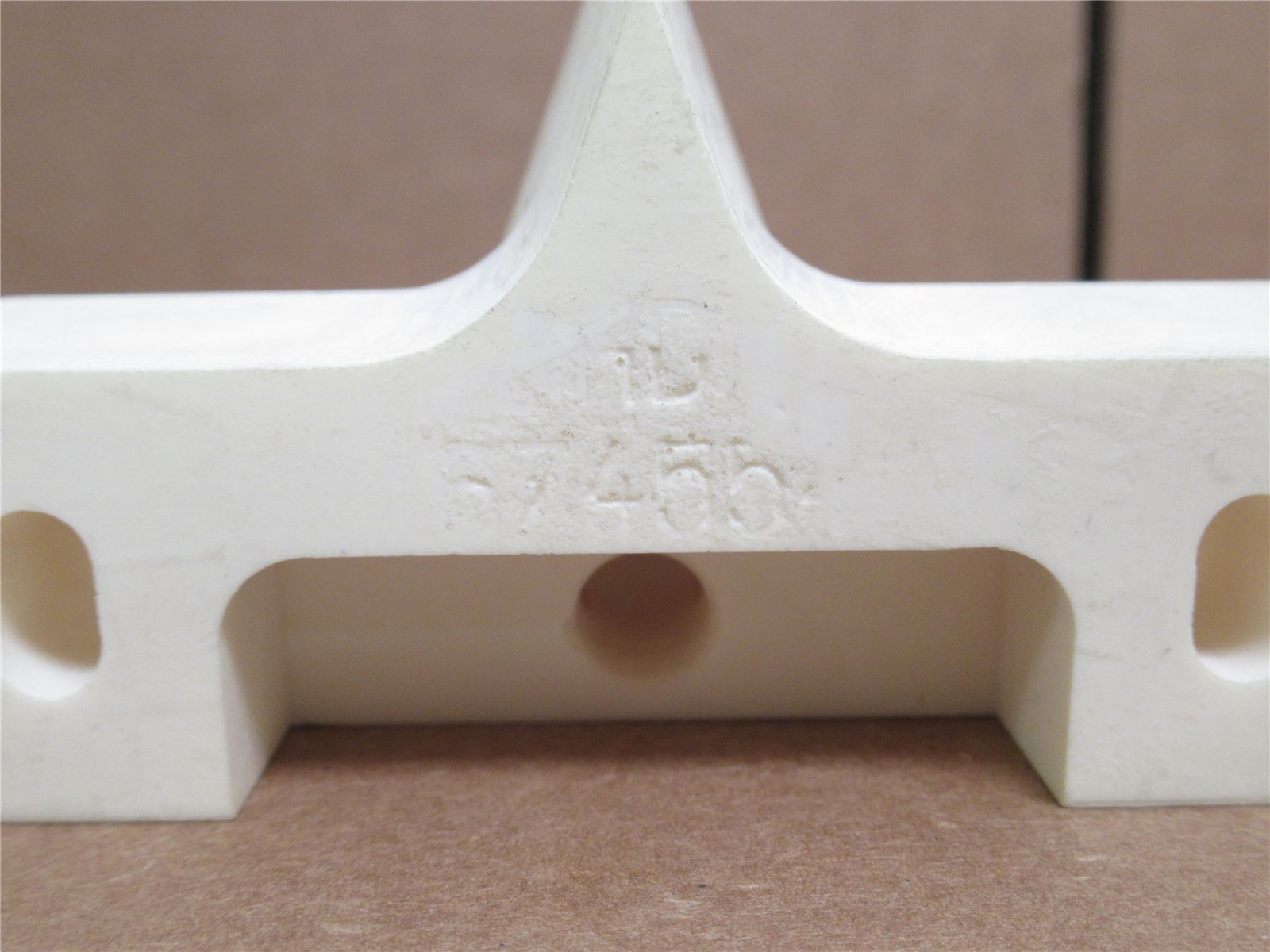 234215 New-No Box; Marel 674554 Wishbone Removing Machine Block