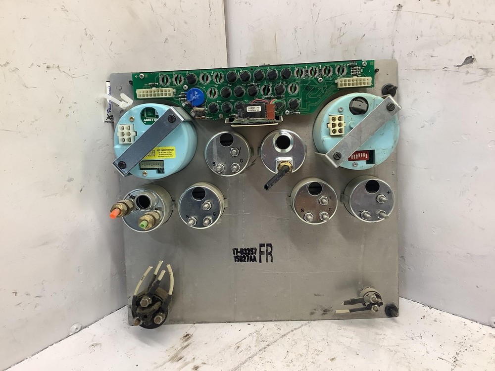 Peterbilt 377 Speedometer Instrument Cluster - Used
