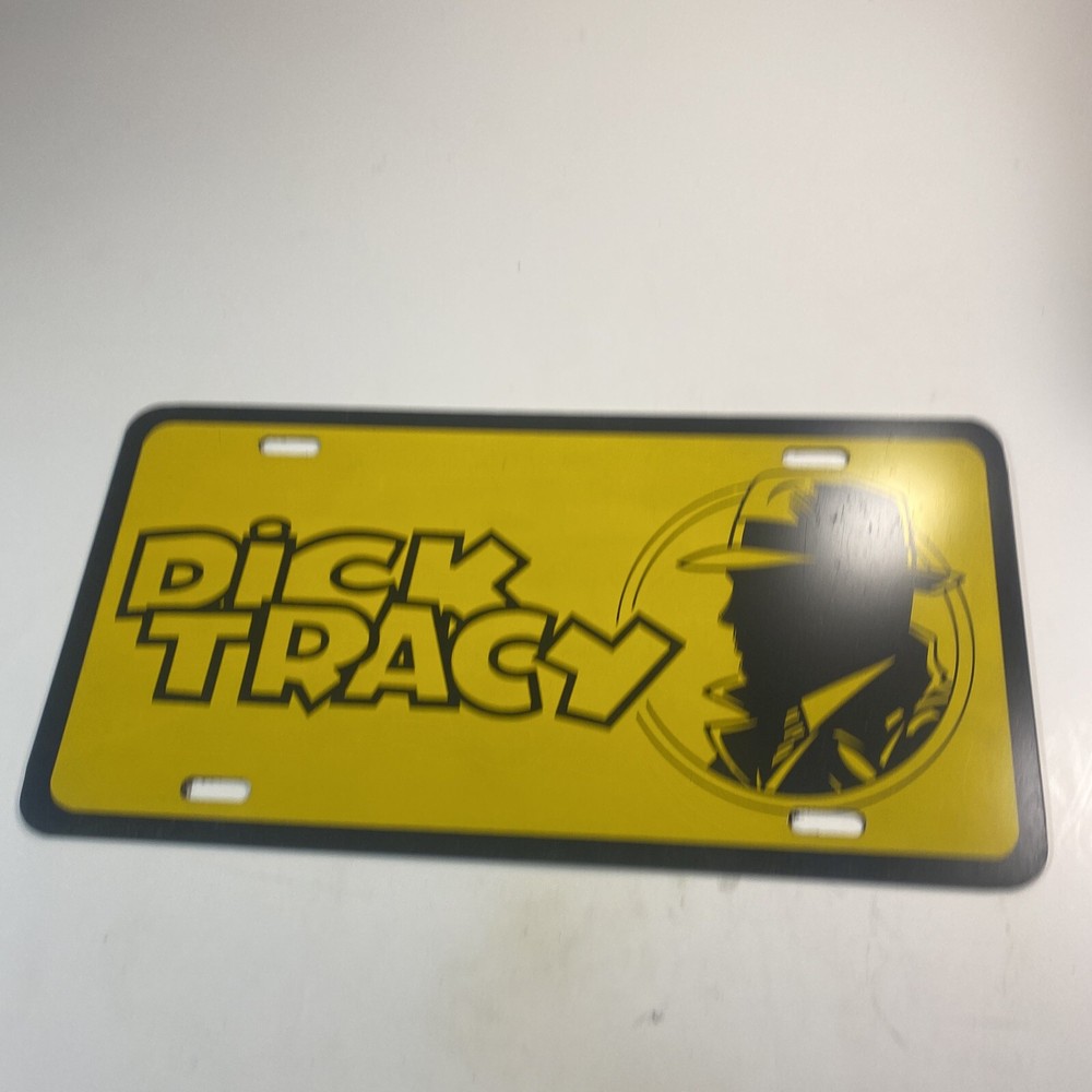 Vtg Plastic License Plate “DICK TRACY”