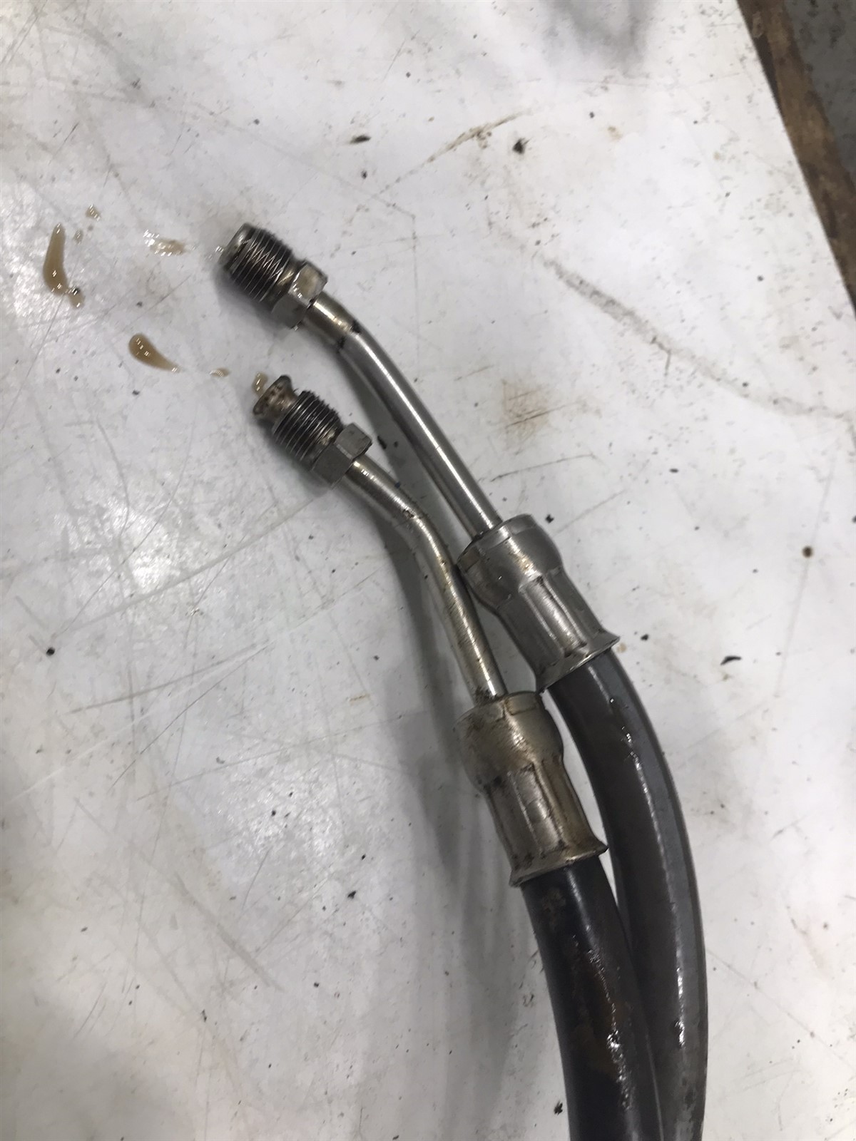 MerCruiser Mercury Marine out drive outdrive trim tilt lift hydraulic cylinders