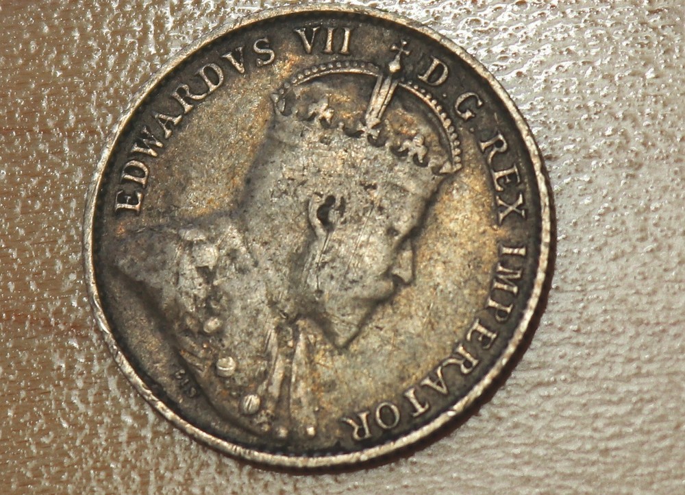 1907 Canada 5 Cents Silver Lamination Error