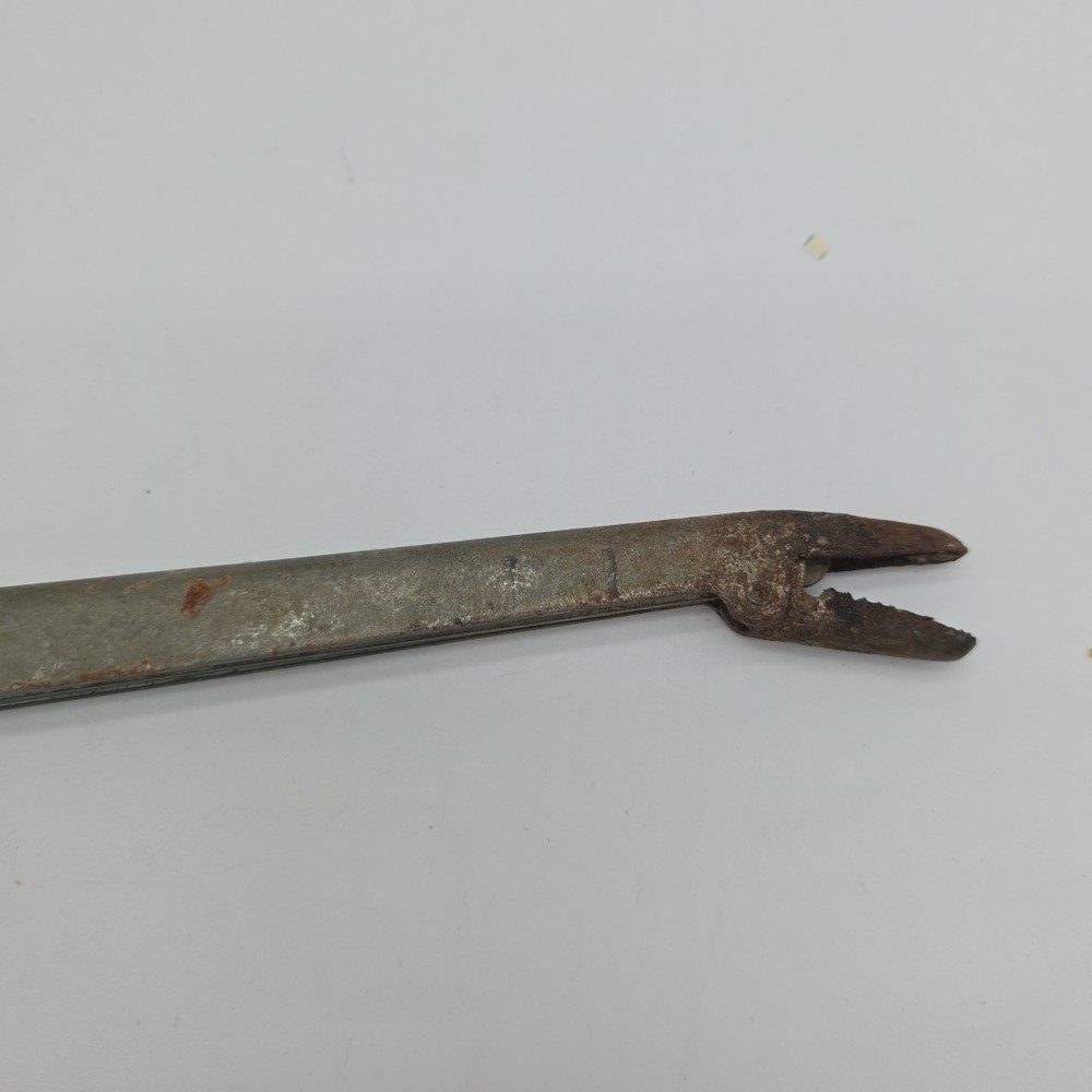 Baker Mfg. Co HookOut Fish Hook Removal Tool Vintage