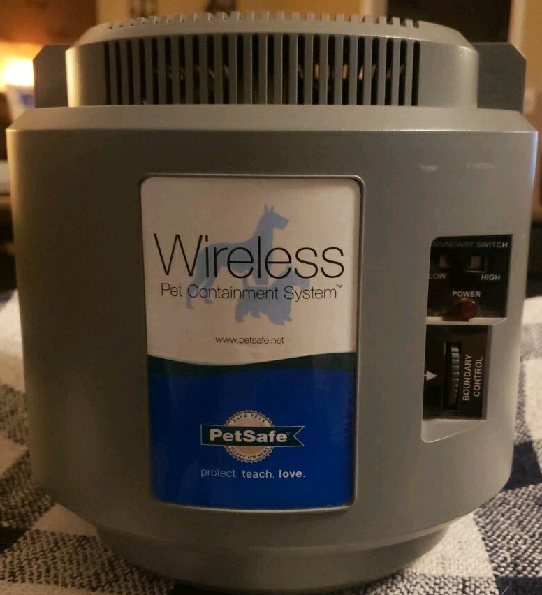 PetSafe RFA 443 Wireless Pet Containment System Transmitter Unit Only No Collar