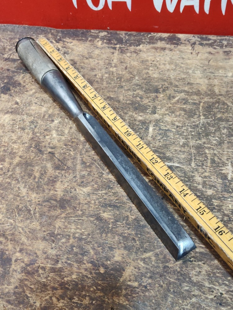 Early James Swan 1" Socket Corner Chisel Timber Frame Shipwright Woodworking