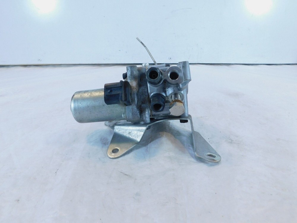 2002-2009 Honda Interceptor 800 VFR800A ABS Brake Modulator Pump Module Unit