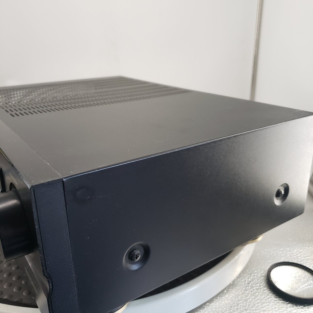 Denon AVR-800 Precision Audio Component Surround Receiver Black Tested No Remote