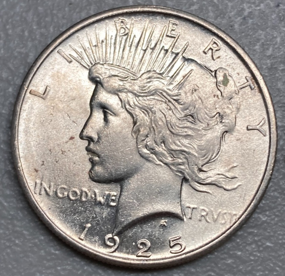 1925 Peace Silver $1 #130