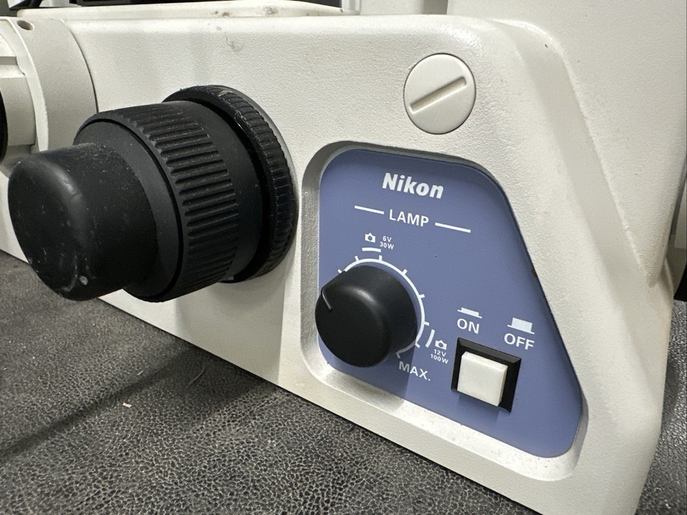 Nikon Eclipse TE300 Inverted Microscope Plan Fluor 10/20/40x Eppendorf 6540 R094