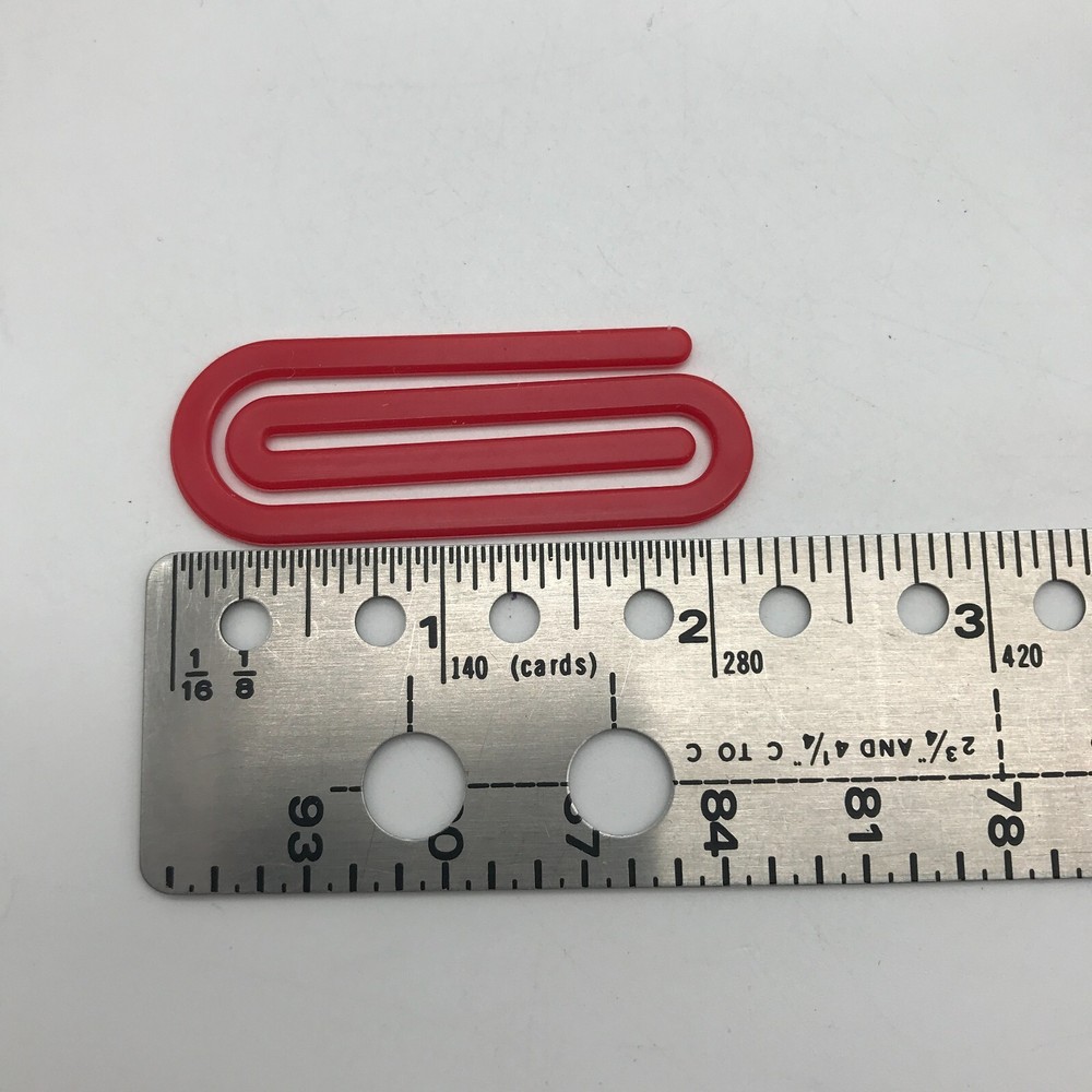 Oversized Plastic Paper Clips 16-pack