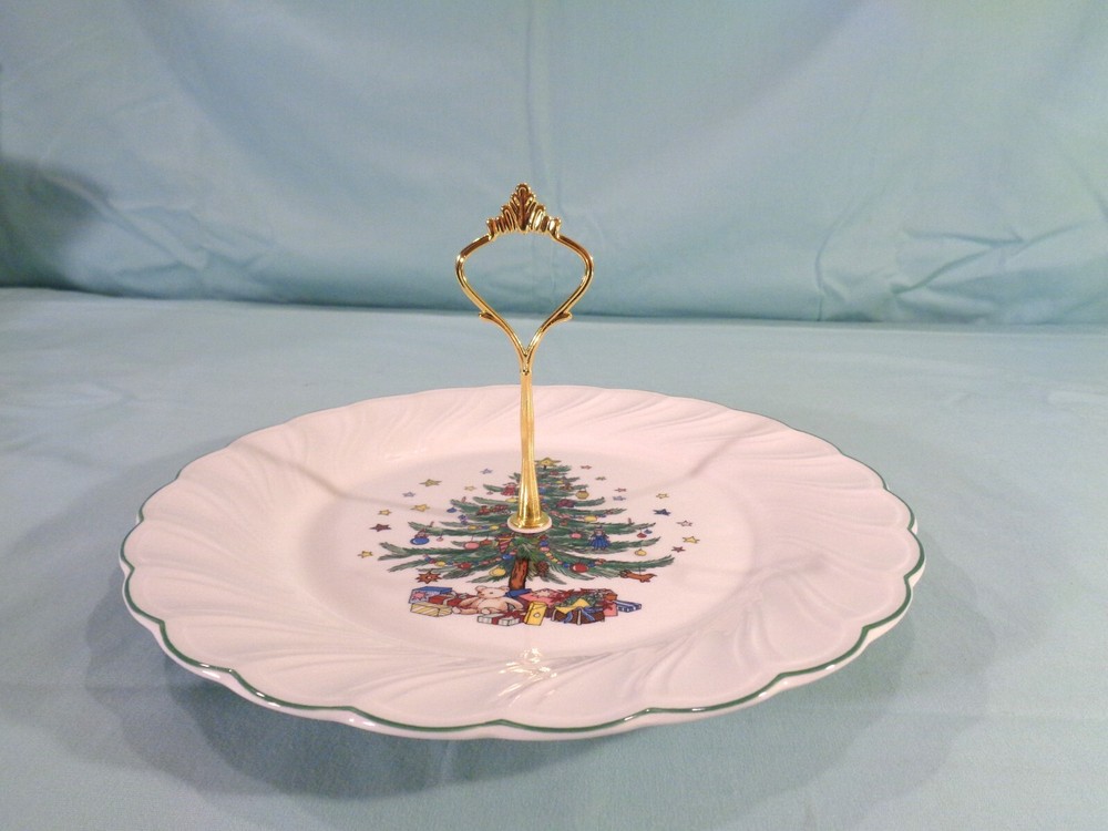 Nikko Happy Holidays Handled Cookie or Pastry Tray