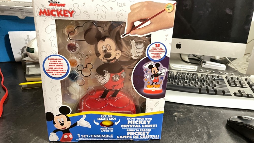 DISNEY JUNIOR MICKEY PAINT YOUR OWN MICKEY CRYSTAL LIGHT
