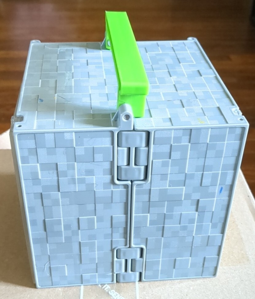 Minecraft Mini Figure Collector Case Stone Cube Playset Storage & Display Box