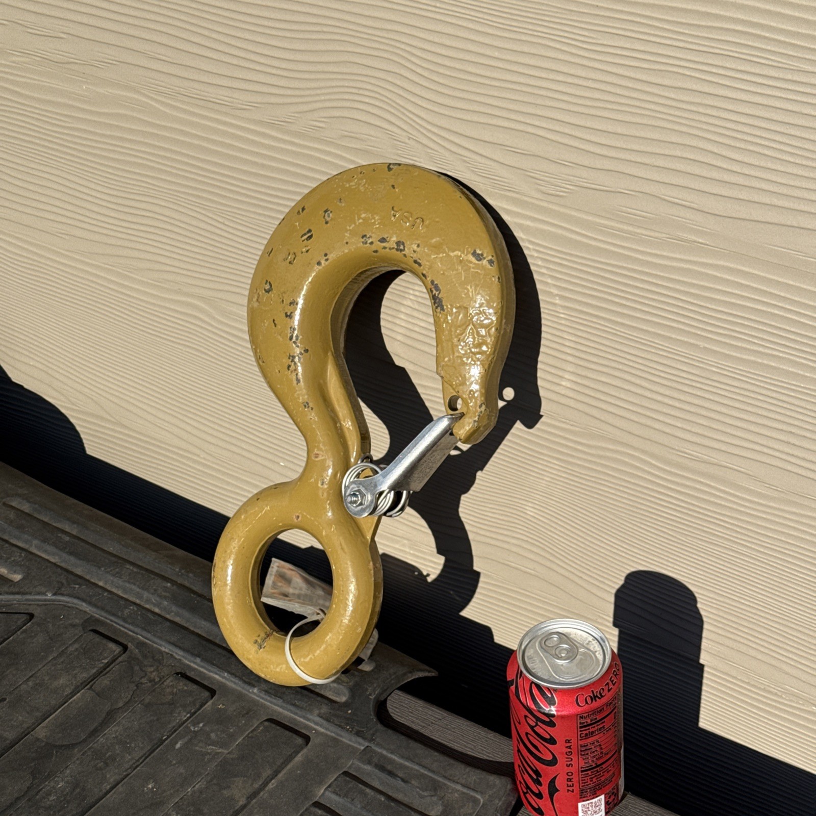 15 Ton Crosby L320 Gold Rigging Lifting Hook With Safety Latch MSRP: $412
