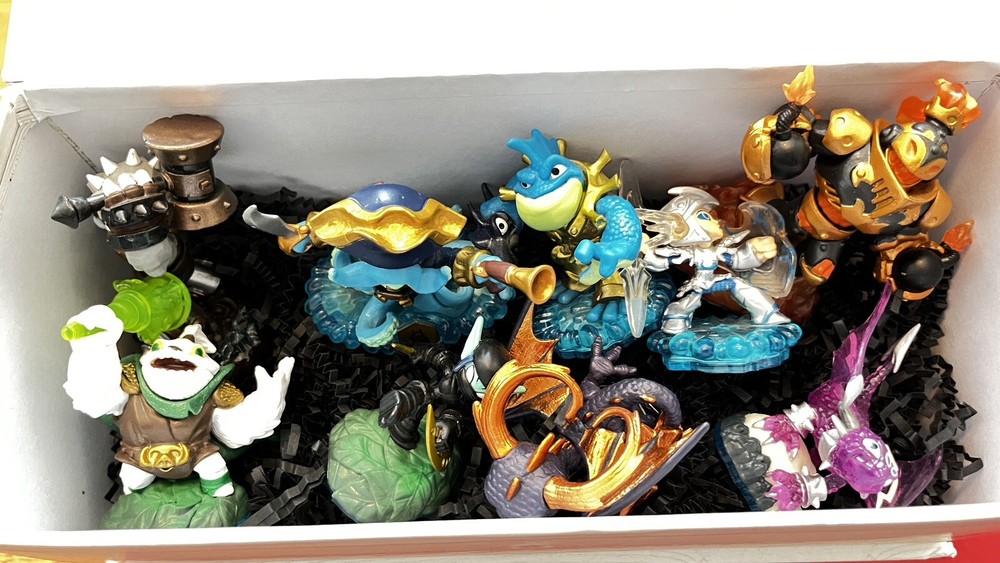Wii Accessories "Sky Landers" Bundle 9 Characters For Wii Console- USED