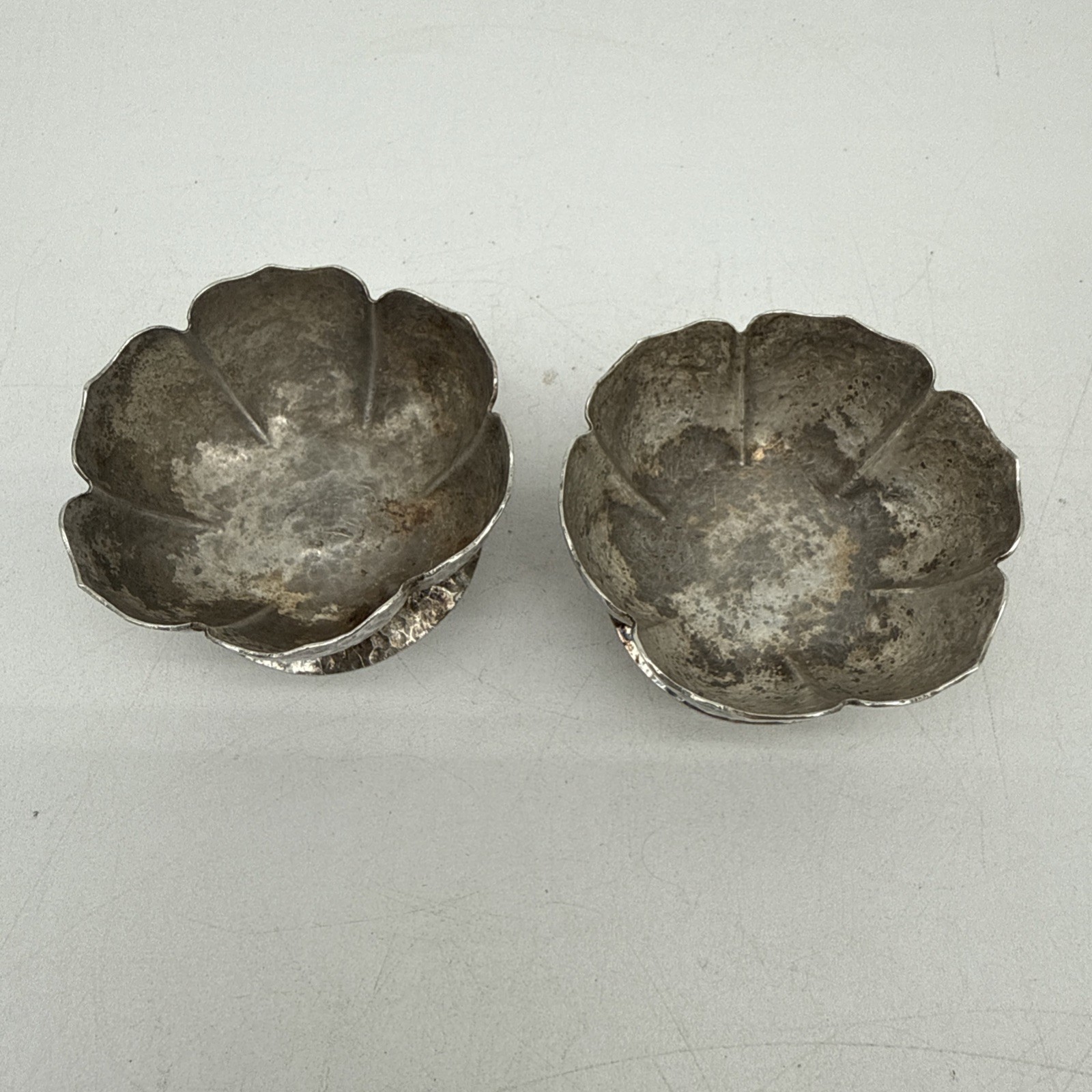 Sterling Silver Set of 2 Maciel Mexico 900/1000 Silver Salt Cellars Open Flower