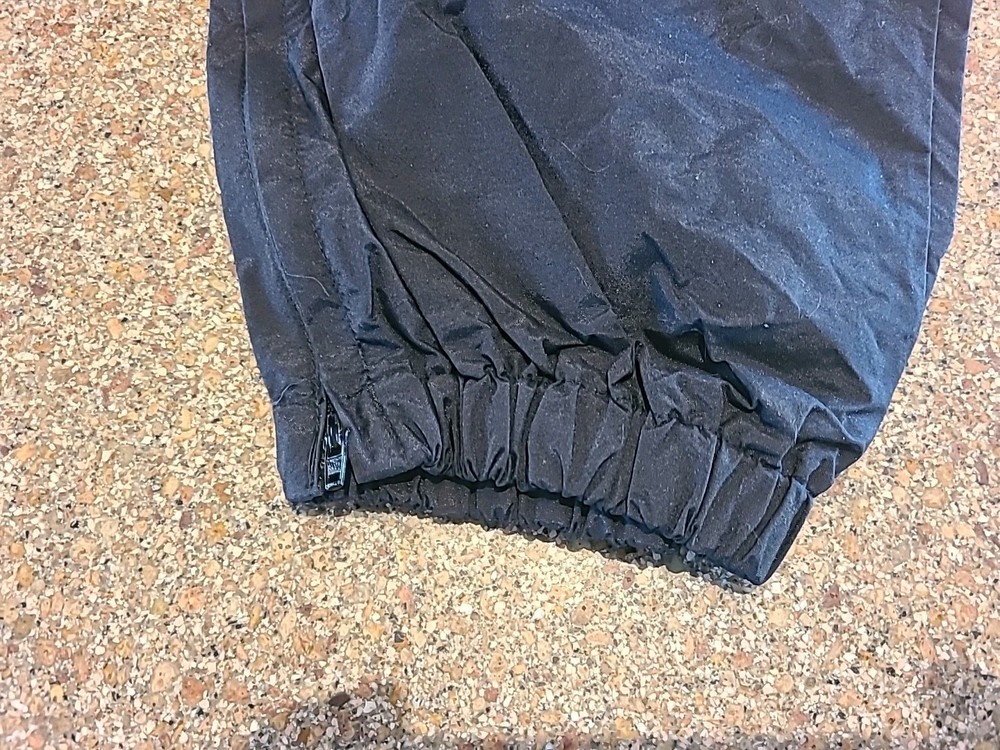 Fieldmaster- Casual Pull On Activewear- Snow Pants- Medium 34-36' Black Nylon