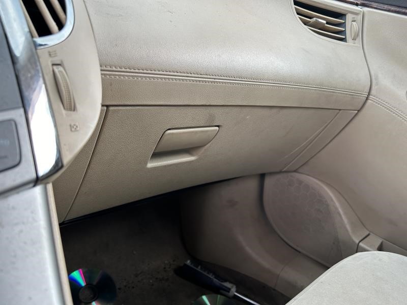 LACROSSE 2011 High Mounted Stop Light 104621899