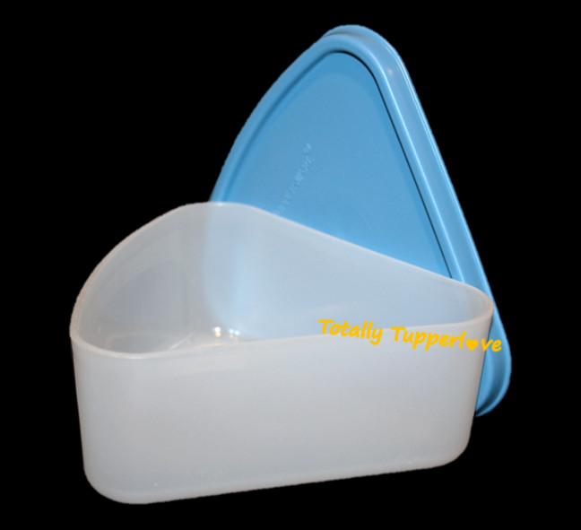 Tupperware Keeper Wedge Container Single Rounded Triangle Blue EUC
