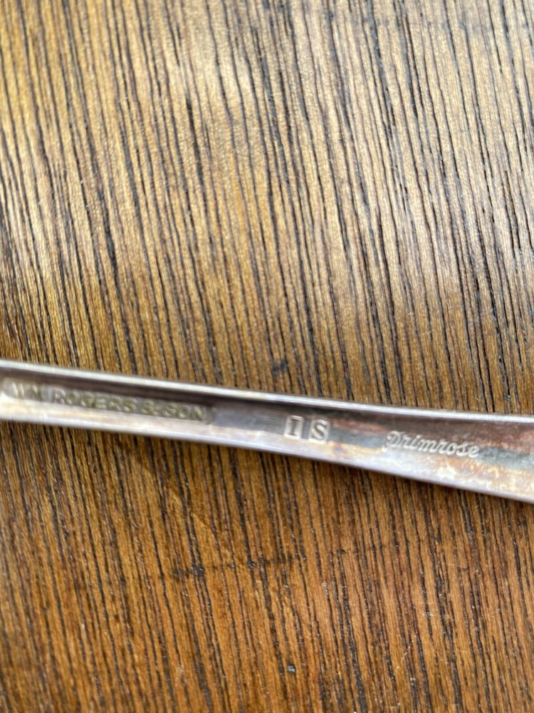 Wm Rogers & Son 1952 Fork “PRIMROSE PATTERN “ Beautiful !