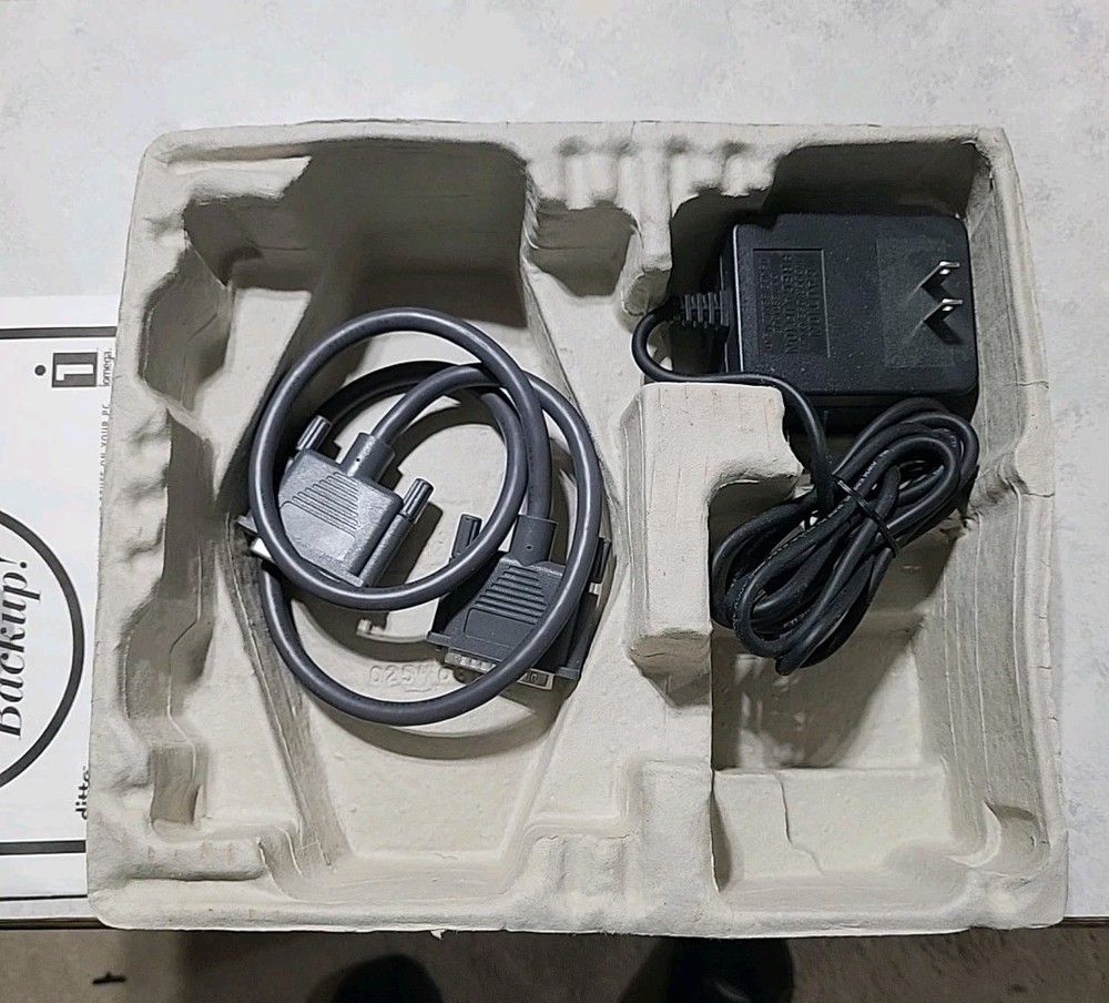 IOMEGA Ditto 2GB External Tape Drive Untested!