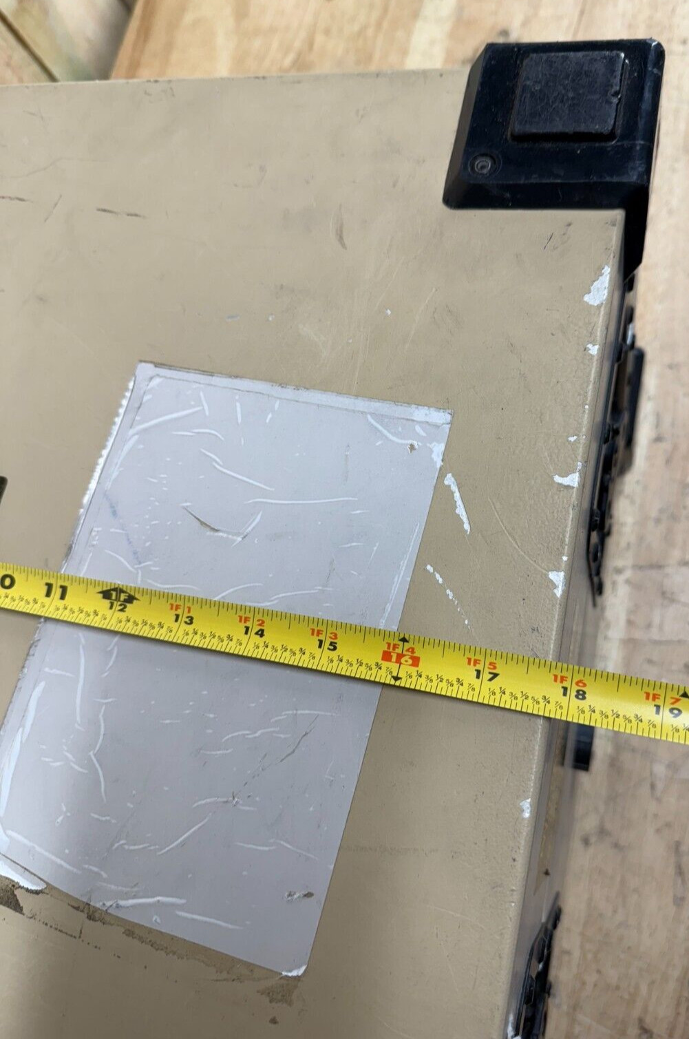 PSI Case 19x18x11" Metal Tan Military Waterproof Storage Container Hardigg