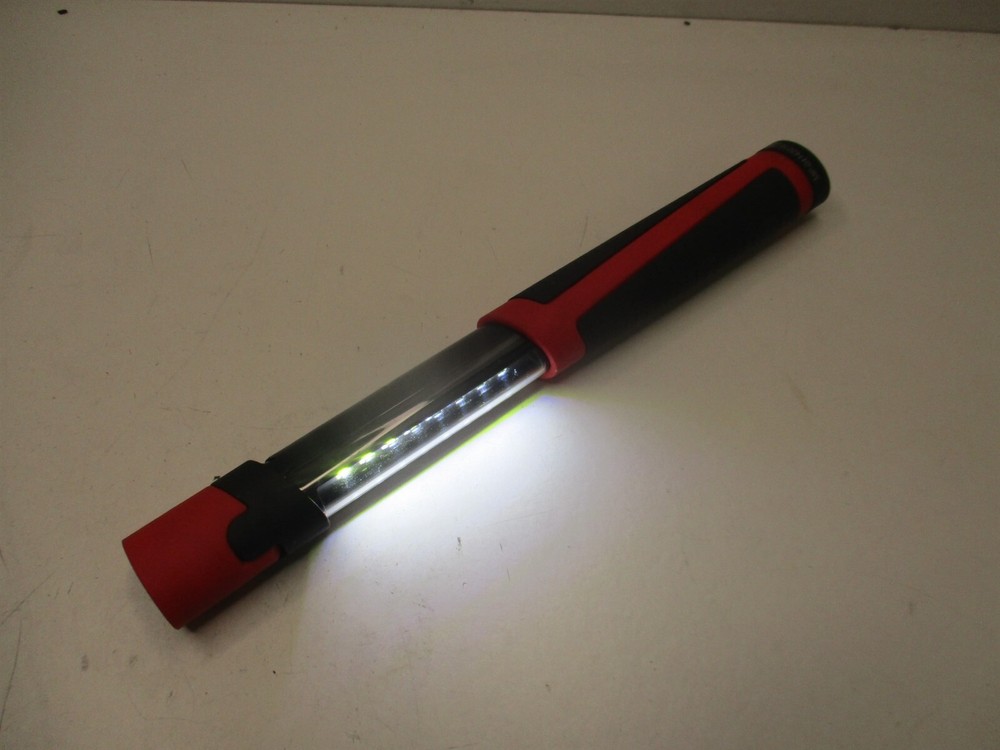 Mobile Power (FL068) Red Extendable Mini SMD Work Light with Magnetic End