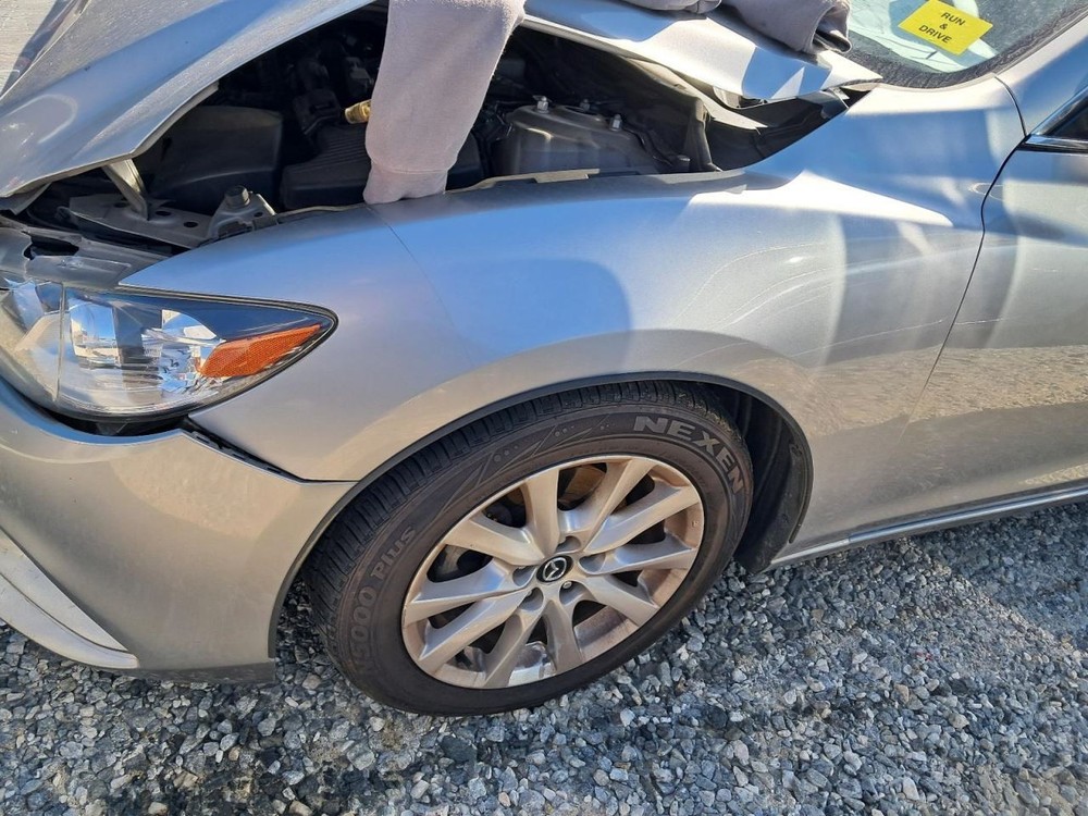 6 2015 Glove Box 4842396