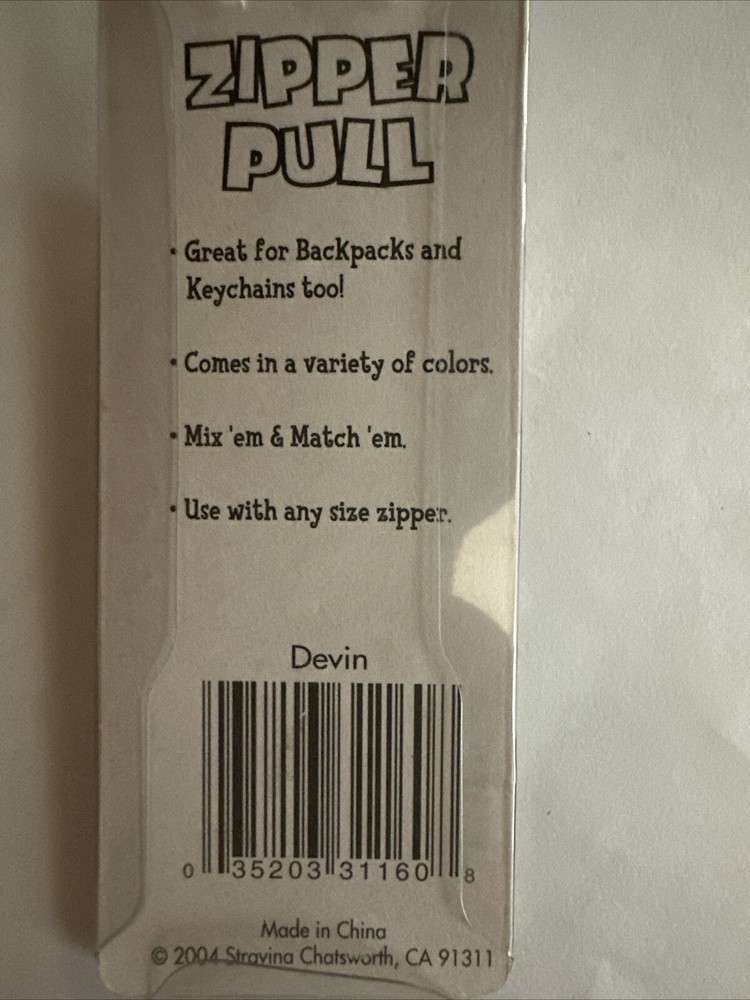 Personalized Zipper pull (DEVIN)